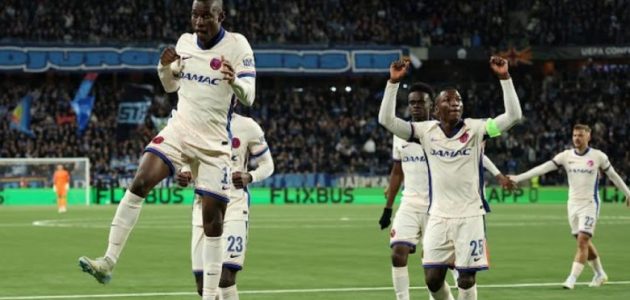 تشيلسي يكتسح ديورغاردن السويدي برباعية في دوري المؤتمر ويقترب من النهائي