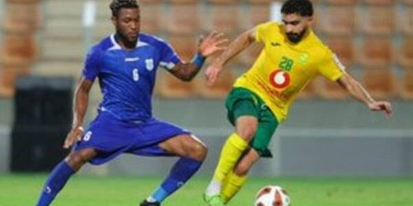 السيب يتعادل مع النصر ويحتفل بلقب الدوري العماني