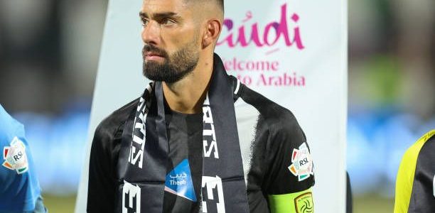 كاراسكو يبرر حالة التوتر أمام أهلي جدة